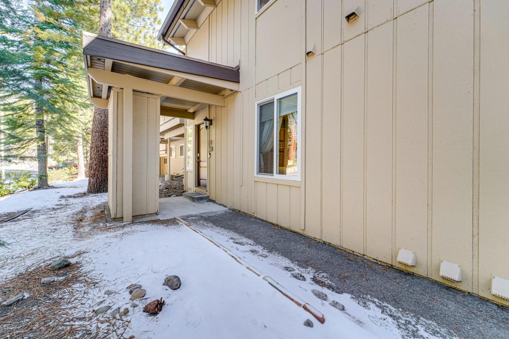 Tahoe Condo About 1 Mi To Diamond Peak Ski Resort! Инклайн-Виллидж Экстерьер фото