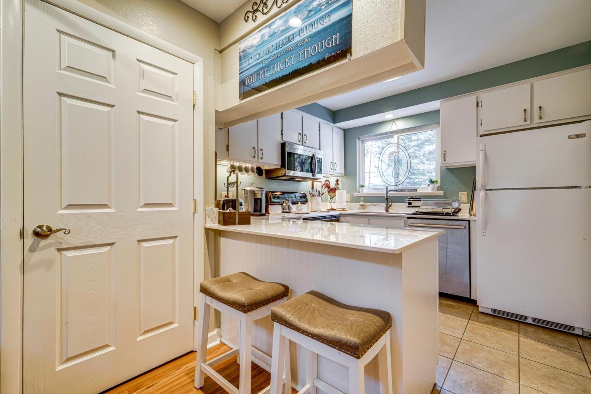 Tahoe Condo About 1 Mi To Diamond Peak Ski Resort! Инклайн-Виллидж Экстерьер фото
